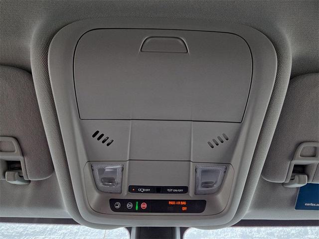 Photo of 2019 Nightfall Gray Metallic Chevrolet Equinox