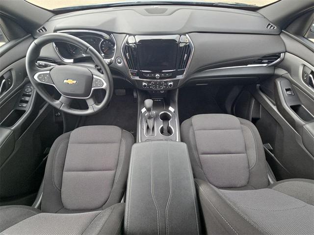 Photo of 2023 Northsky Blue Metallic Chevrolet Traverse