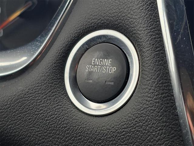 Photo of 2023 Northsky Blue Metallic Chevrolet Traverse