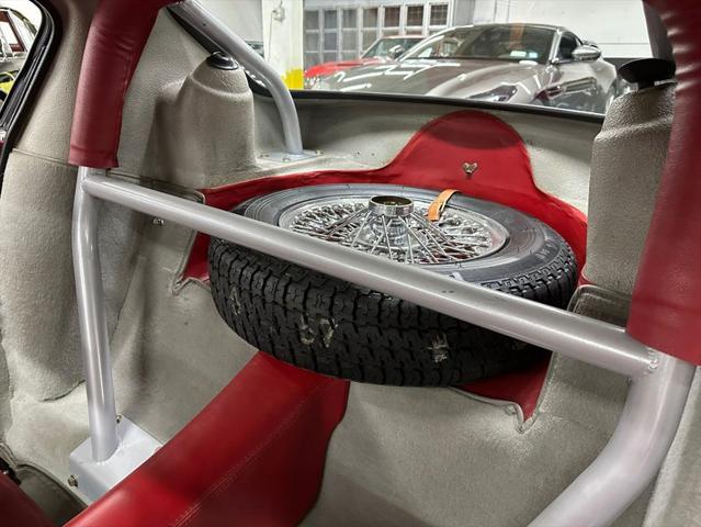 Photo of 1960 White Lotus Elite