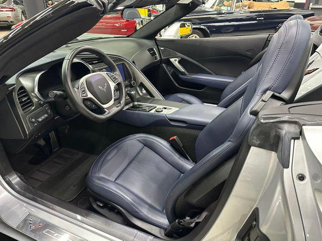 Photo of 2015 Blade Silver Chevrolet Corvette