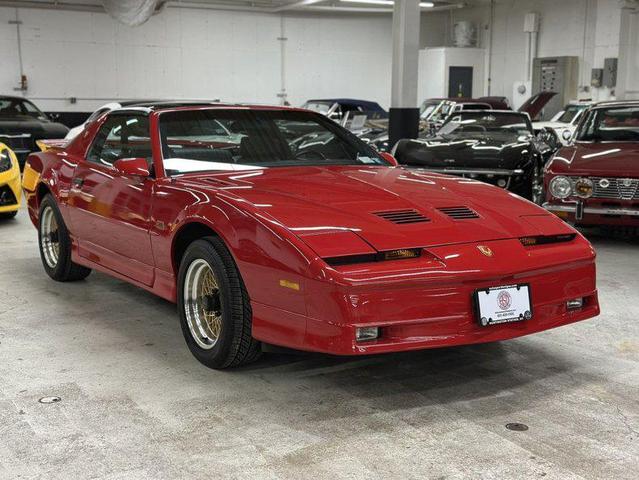 Photo of 1988 Red Pontiac Firebird