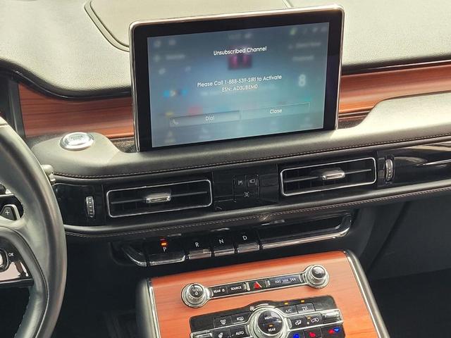 Photo of 2023 Silver Radiance Metallic Lincoln Aviator