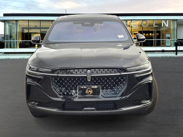 Photo of 2025 Black Metallic Lincoln Nautilus
