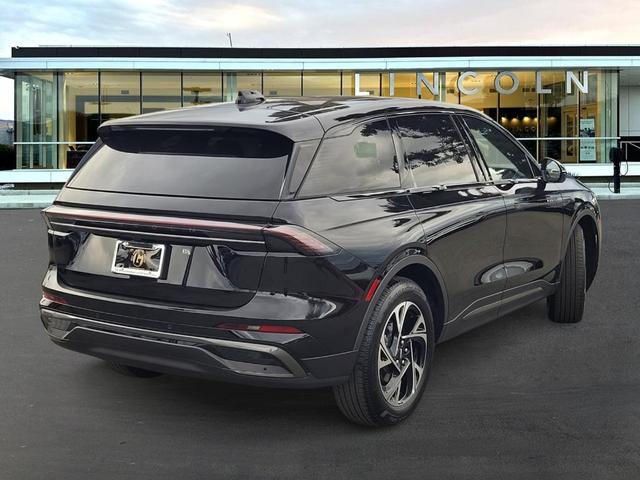 Photo of 2025 Black Metallic Lincoln Nautilus