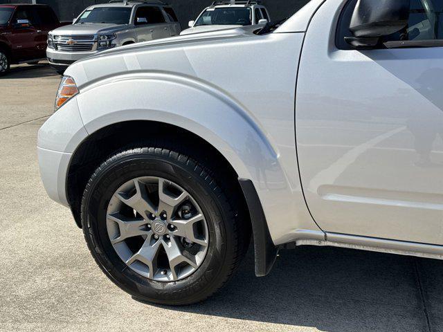 Photo of 2020 Brilliant Silver Metallic Nissan Frontier