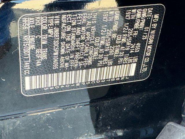 Photo of 2023 Super Black Nissan Rogue