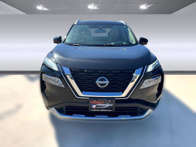 Photo of 2023 Super Black Nissan Rogue