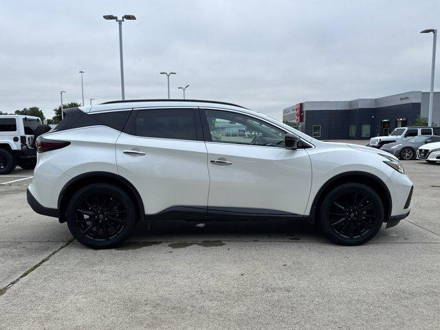 Photo of 2023 Pearl White Tricoat Nissan Murano
