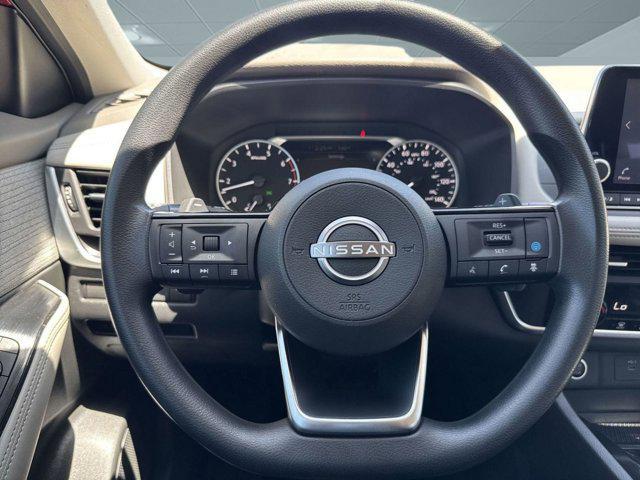 Photo of 2023 Scarlet Ember Tintcoat Nissan Rogue