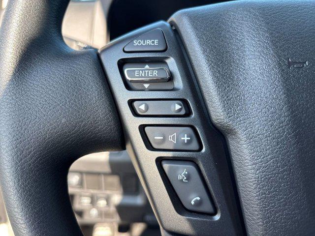 Photo of 2026 Glacier White Nissan Frontier