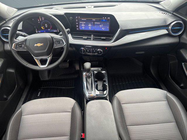Photo of 2024 Sterling Gray Metallic Chevrolet Trax