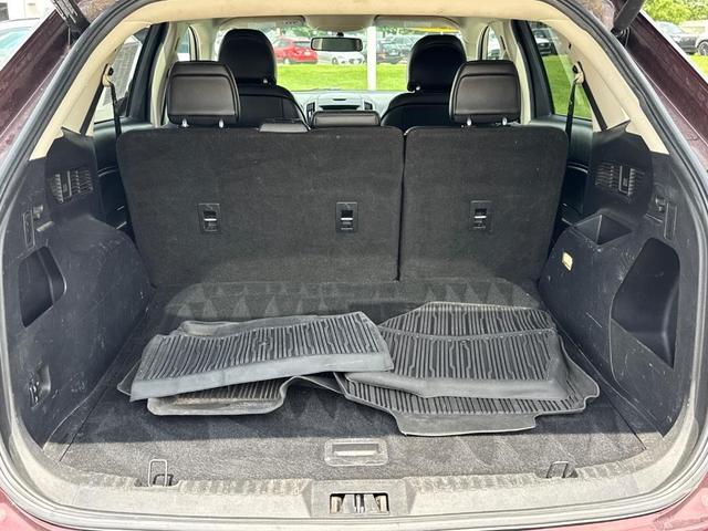 Photo of 2017 Burgundy Velvet Metallic Tinted Clearcoat Ford Edge