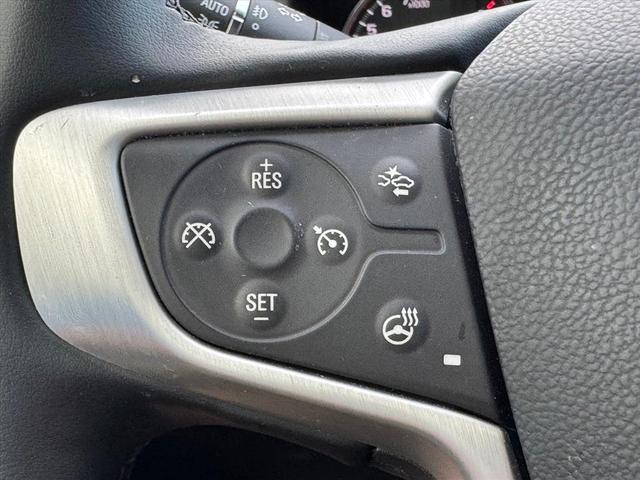 Photo of 2023 Summit White GMC Acadia
