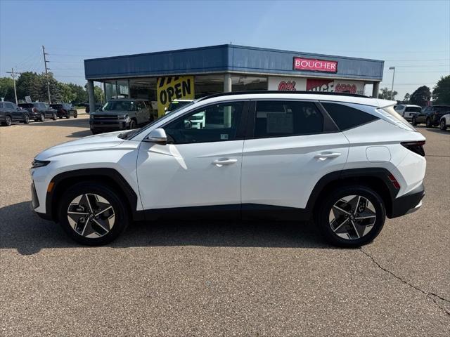 Photo of 2025 Serenity White Pearl Hyundai TUCSON