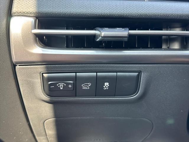 Photo of 2025 Serenity White Pearl Hyundai TUCSON