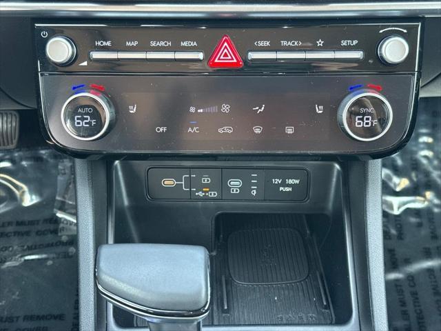 Photo of 2025 Serenity White Pearl Hyundai TUCSON