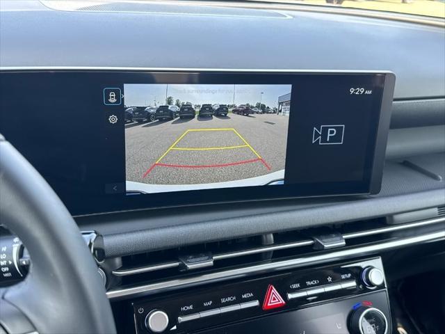 Photo of 2025 Serenity White Pearl Hyundai TUCSON