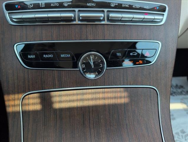 Photo of 2020 Polar White Mercedes-Benz C-Class