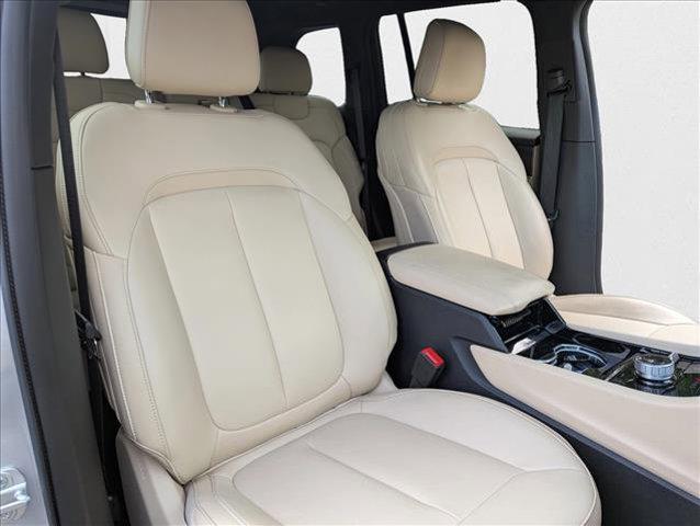 Photo of 2023 Silver Zynith Jeep Grand Cherokee 4xe
