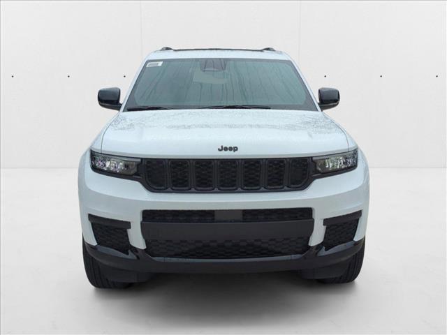 Photo of 2025 Bright White Clearcoat Jeep Grand Cherokee L
