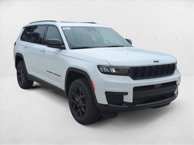 Photo of 2025 Bright White Clearcoat Jeep Grand Cherokee L