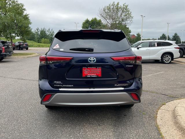Photo of 2022  Toyota Highlander Hybrid