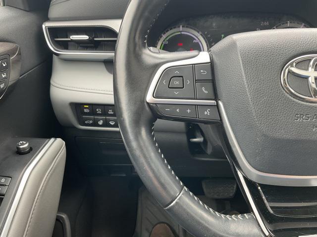 Photo of 2022  Toyota Highlander Hybrid