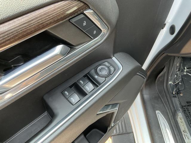 Photo of 2023 Summit White Chevrolet Silverado 1500