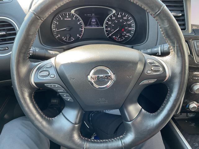 Photo of 2019 Midnight Pine Metallic Nissan Pathfinder
