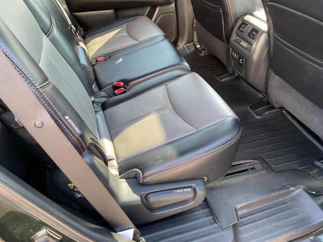 Photo of 2019 Midnight Pine Metallic Nissan Pathfinder