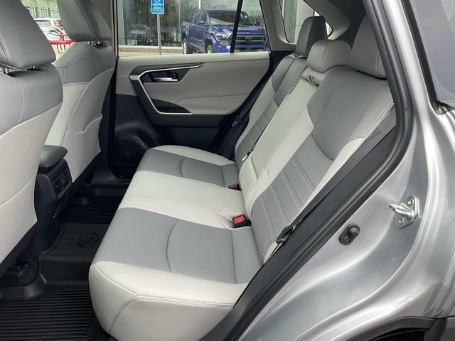 Photo of 2022 Silver Sky Metallic Toyota RAV4