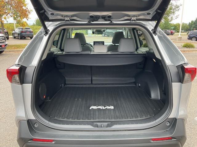 Photo of 2022 Silver Sky Metallic Toyota RAV4
