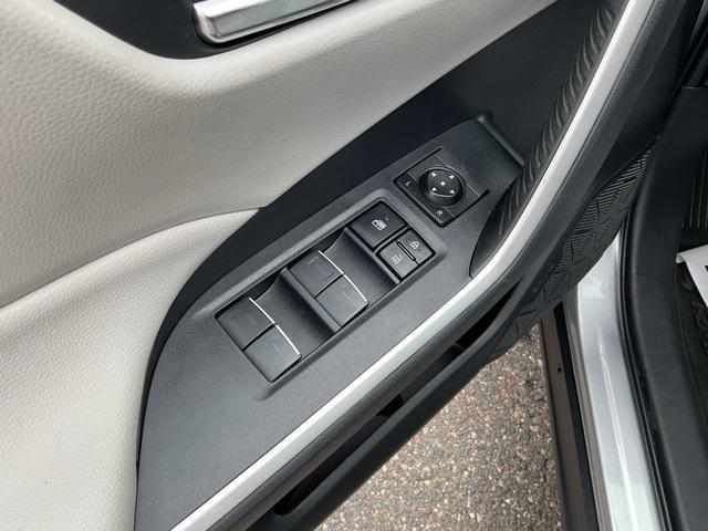Photo of 2022 Silver Sky Metallic Toyota RAV4