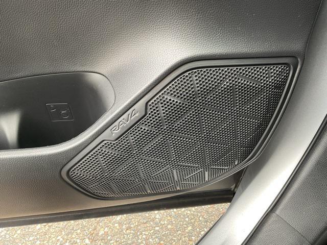 Photo of 2022 Silver Sky Metallic Toyota RAV4