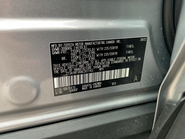 Photo of 2022 Silver Sky Metallic Toyota RAV4