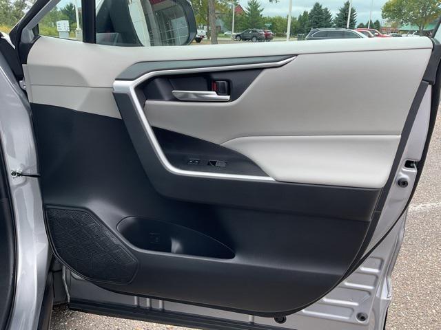 Photo of 2022 Silver Sky Metallic Toyota RAV4