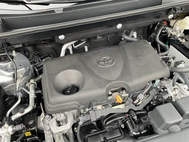 Photo of 2022 Silver Sky Metallic Toyota RAV4