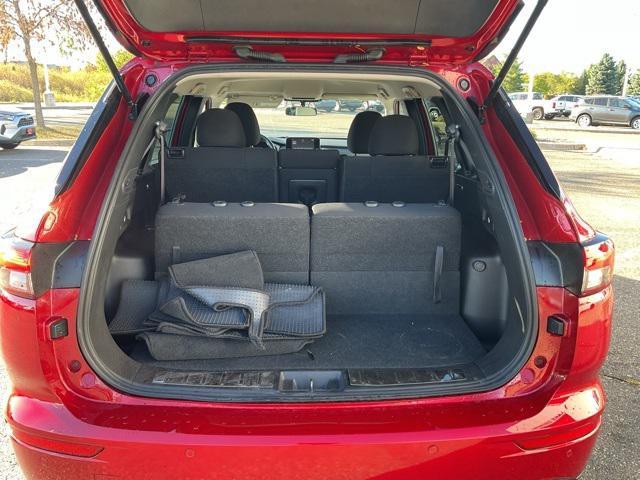 Photo of 2022 Red Diamond Mitsubishi Outlander
