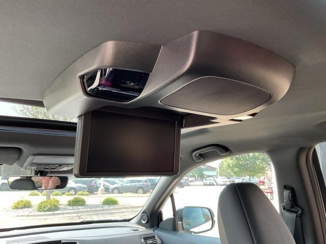 Photo of 2022 Platinum White Pearl Honda Pilot