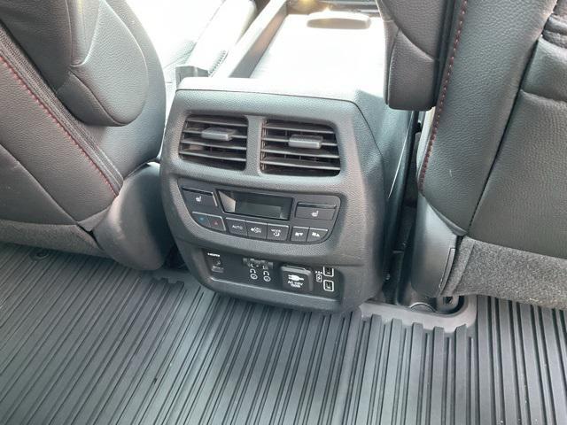 Photo of 2022 Platinum White Pearl Honda Pilot