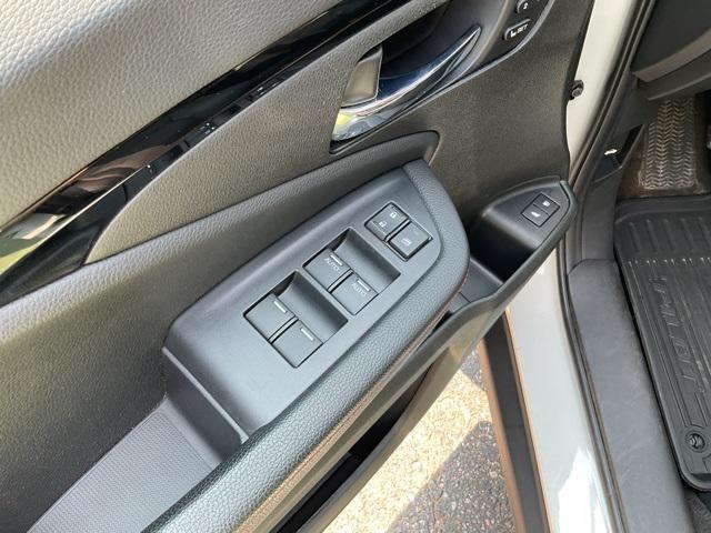 Photo of 2022 Platinum White Pearl Honda Pilot