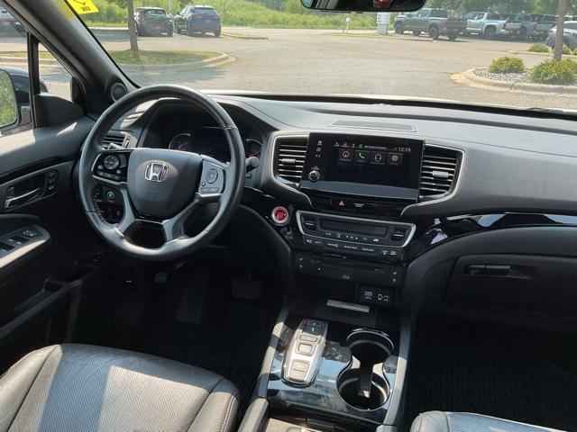 Photo of 2022 Platinum White Pearl Honda Pilot