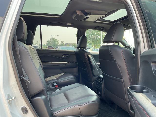 Photo of 2022 Platinum White Pearl Honda Pilot