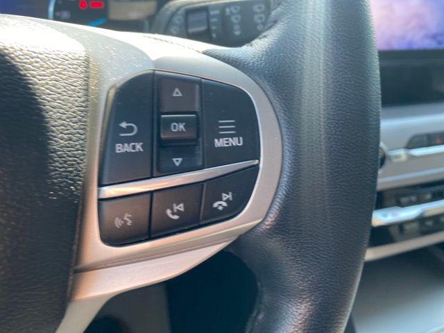 Photo of 2023 Rapid Red Metallic Tinted Clearcoat Ford Explorer