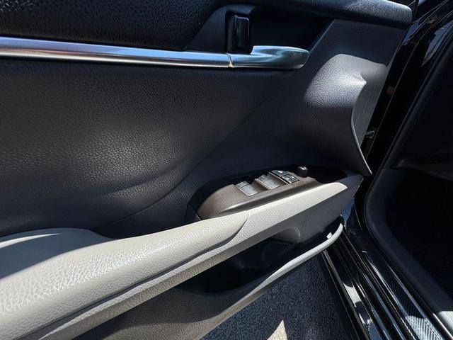 Photo of 2021 Black Toyota Camry