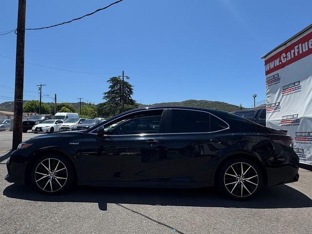 Photo of 2021 Black Toyota Camry
