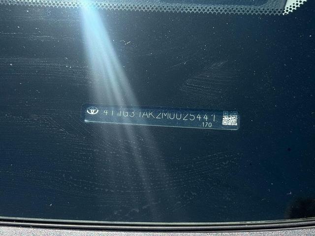 Photo of 2021 Black Toyota Camry