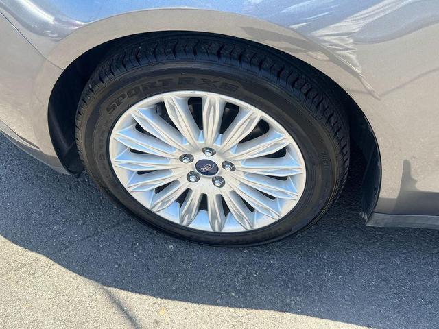 Photo of 2014 Sterling Gray Metallic Ford Fusion Hybrid