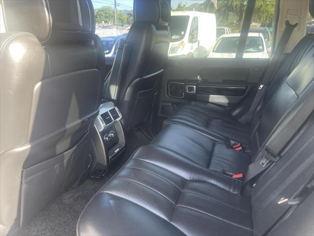 Photo of 2011 Fuji White Land Rover Range Rover